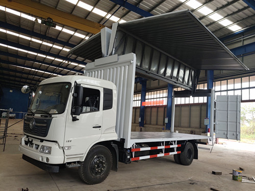 東風牌天錦6.2米型翼開啟廂式車