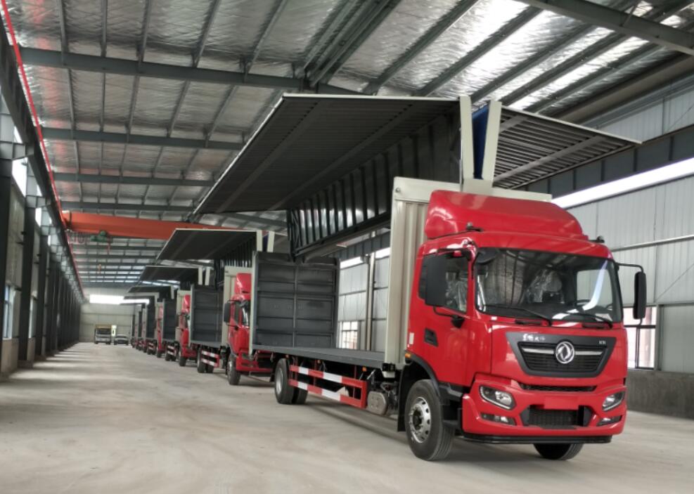 東風牌天錦9.8米翼開啟廂式車